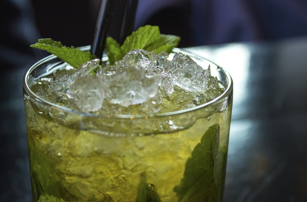 Osvěžující kubánské mátové mojito