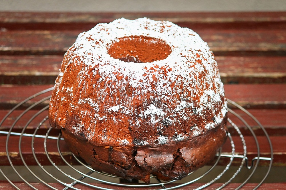 Výborná bábovka s ořechy a čokoládou jako od babičky