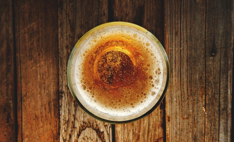 Osvěžující a netradiční pivní grog