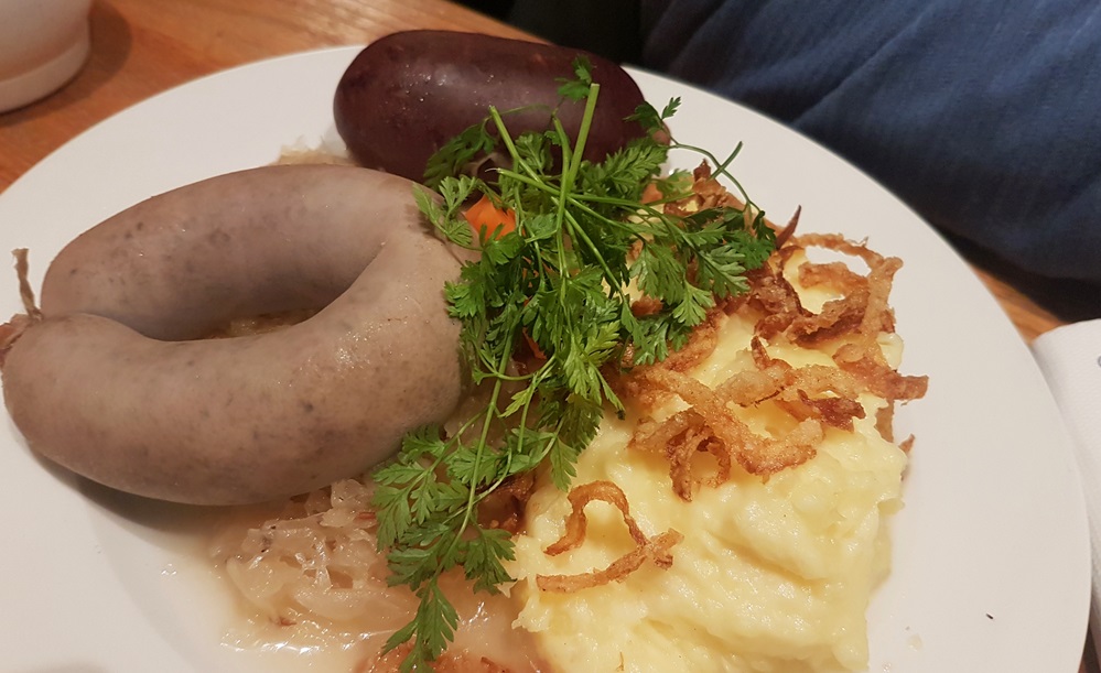 Goja neboli střívka plněná bramborovou směsí