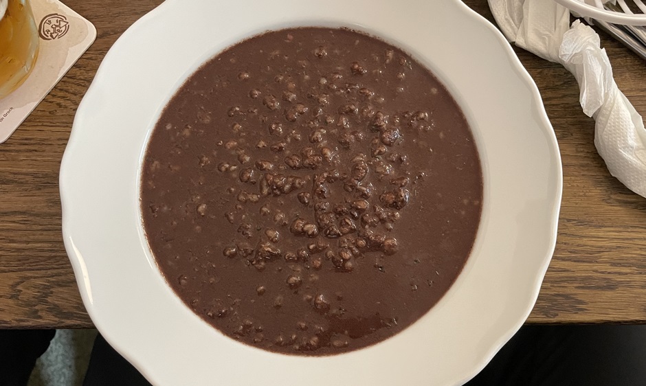 Luxusní polévka z jelítka alias prdelačka