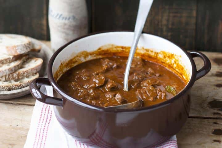 Nejlepší recept na lesnický guláš s houbami