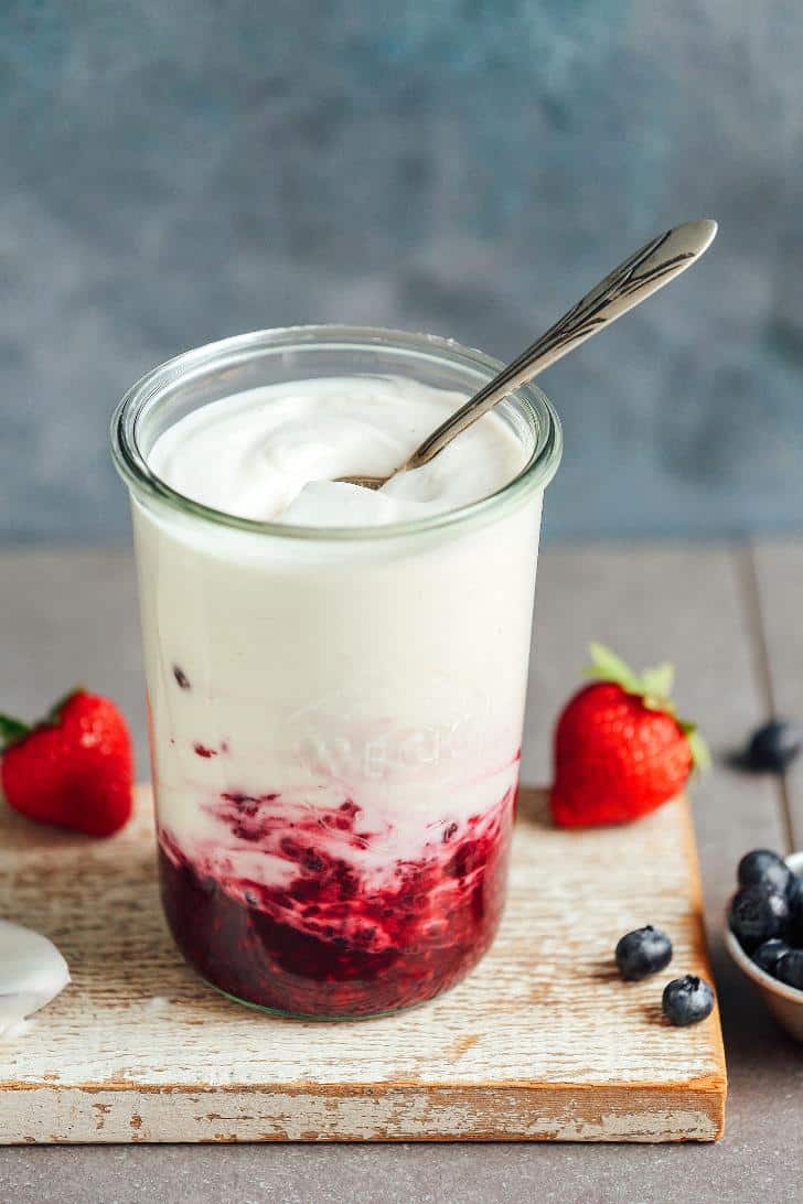 Kokosový jogurt ze 2 ingrediencí