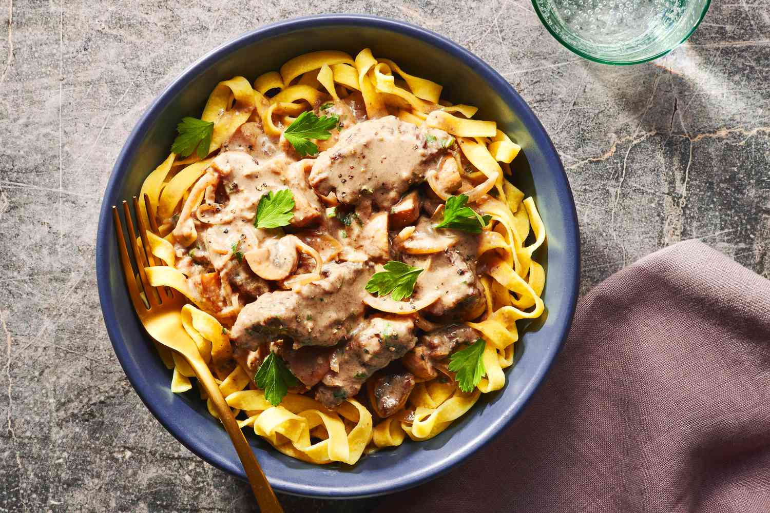 Roštěnka Stroganov